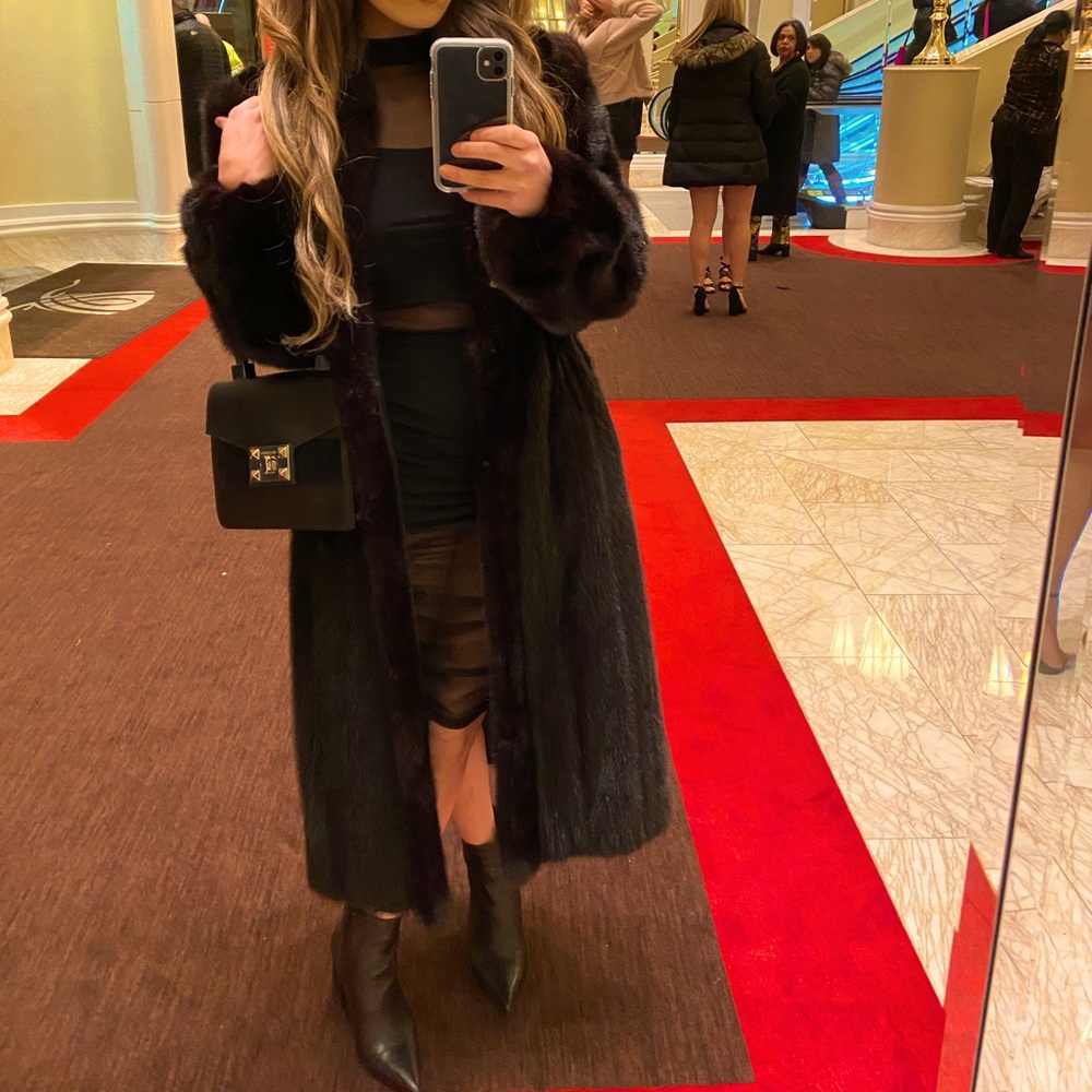 Genuine Rare Black Mink Coat - Picture 1 of 7